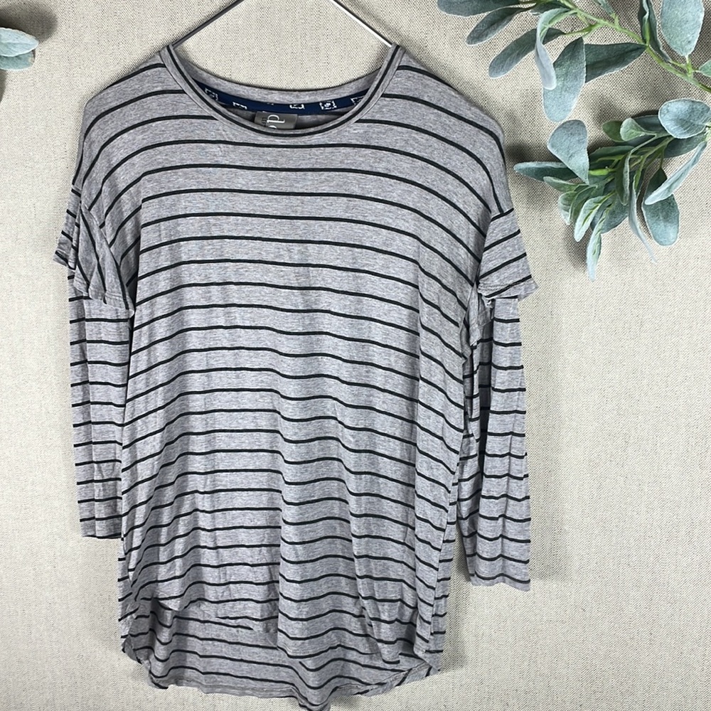 Left Coast Dolan > Striped Quarter Sleeve Top Medium - Picture 5 of 8